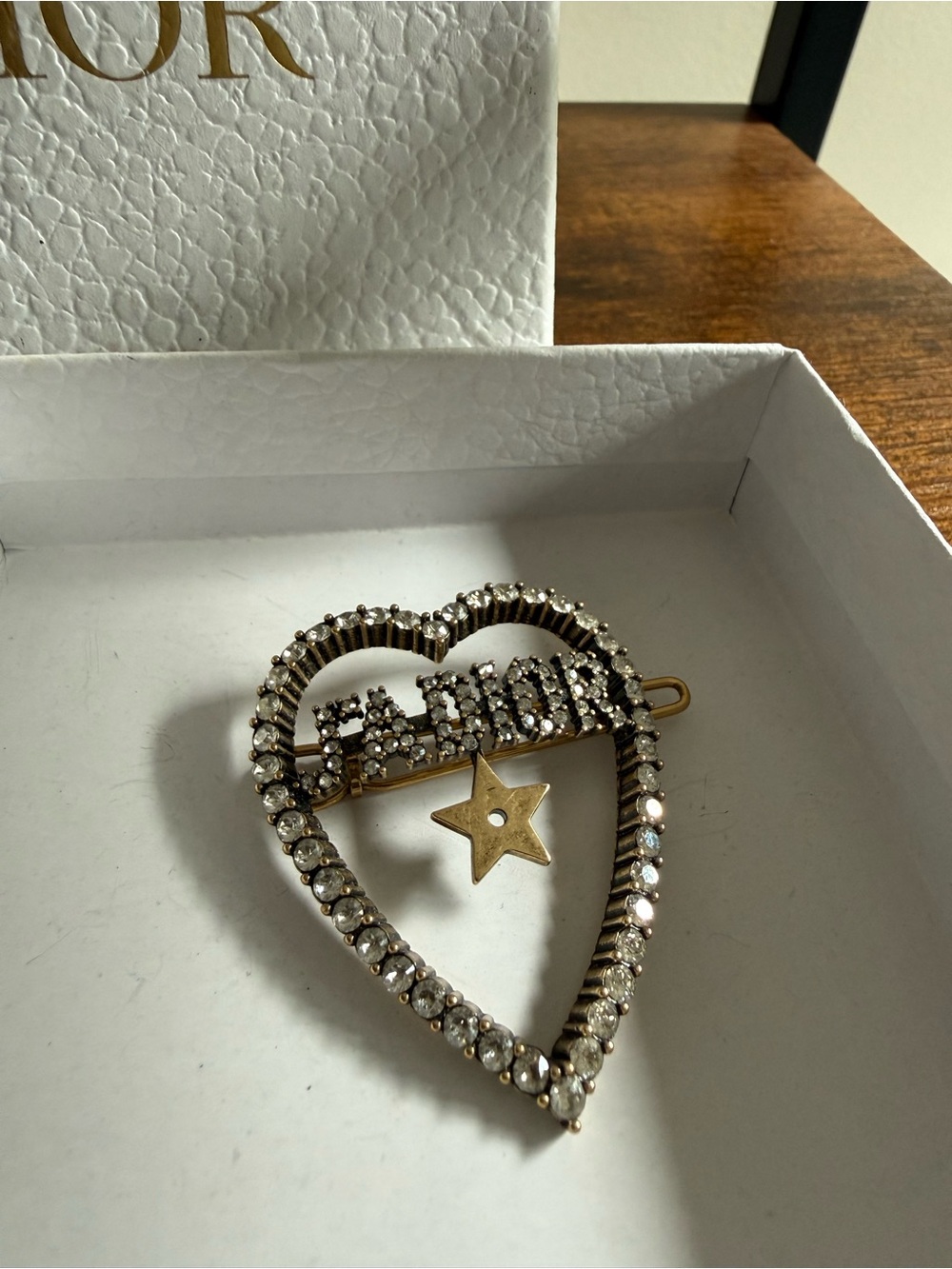 Dior J'ADIOR Crystal Heart Hairclip